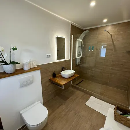 شقة Catalina فسترشتيده